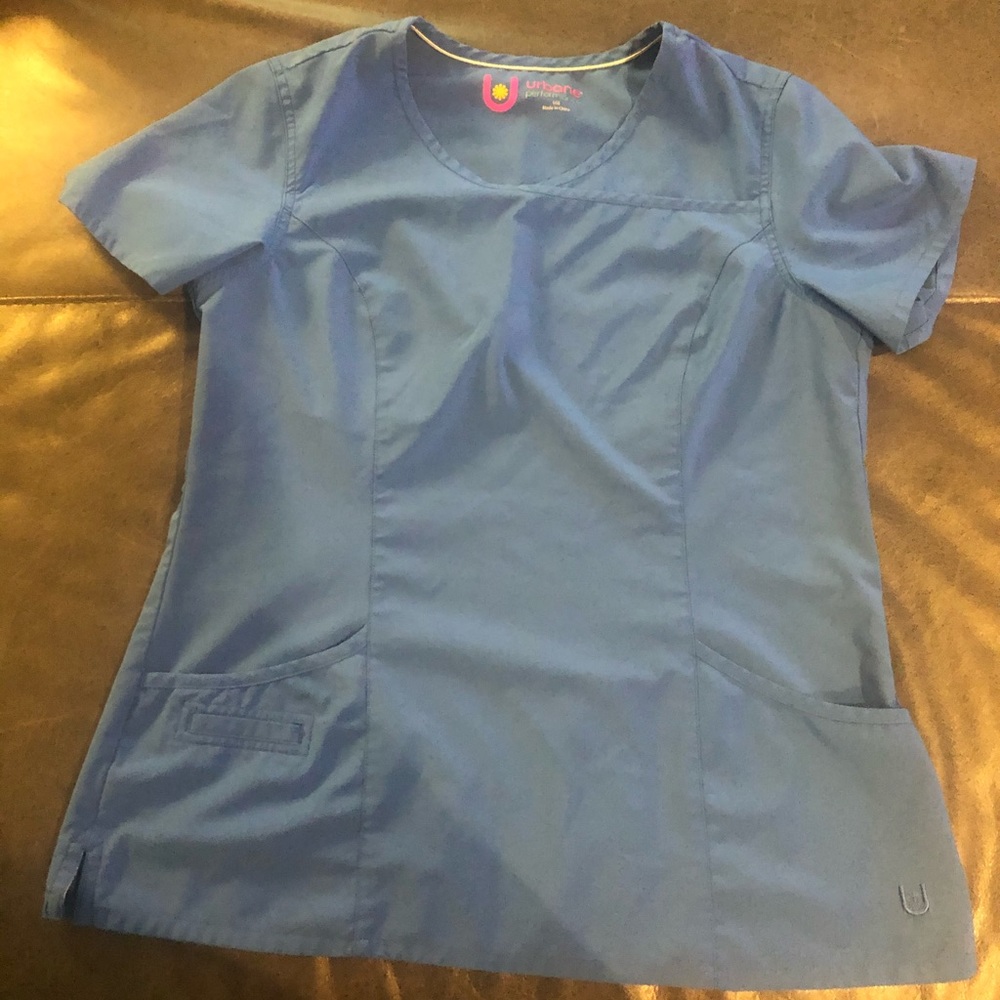 Scrub top! Like new